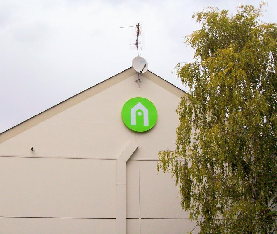 Campanile Reims Ouest - Tinqueux Hotel Екстериор снимка